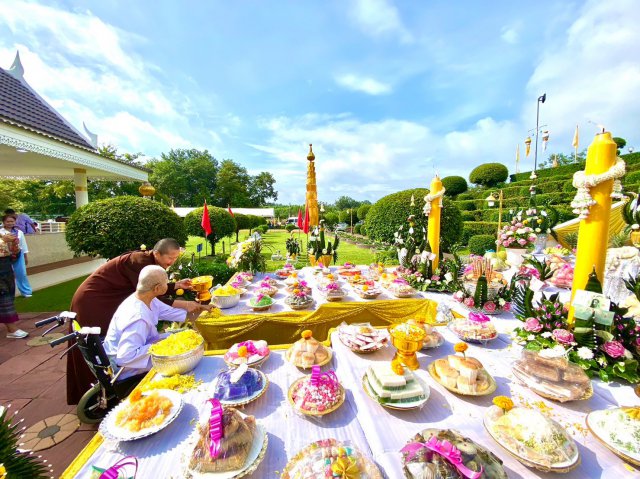 วันสักการะหลวงพ่อหยกขาว ๙ กันยายน ๒๕๖๖